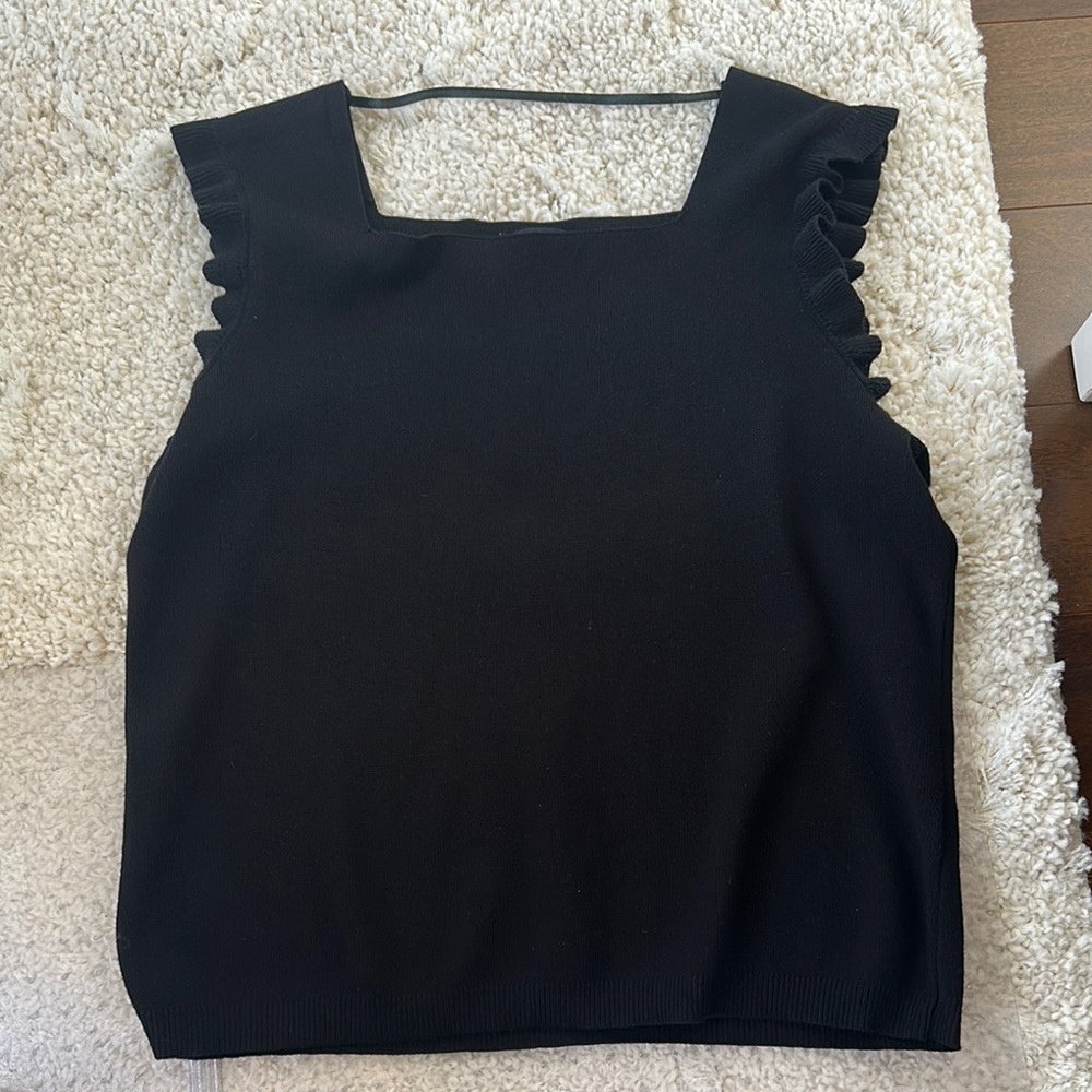 Cable & Gauge Black Backless Sleeveless Tank Top